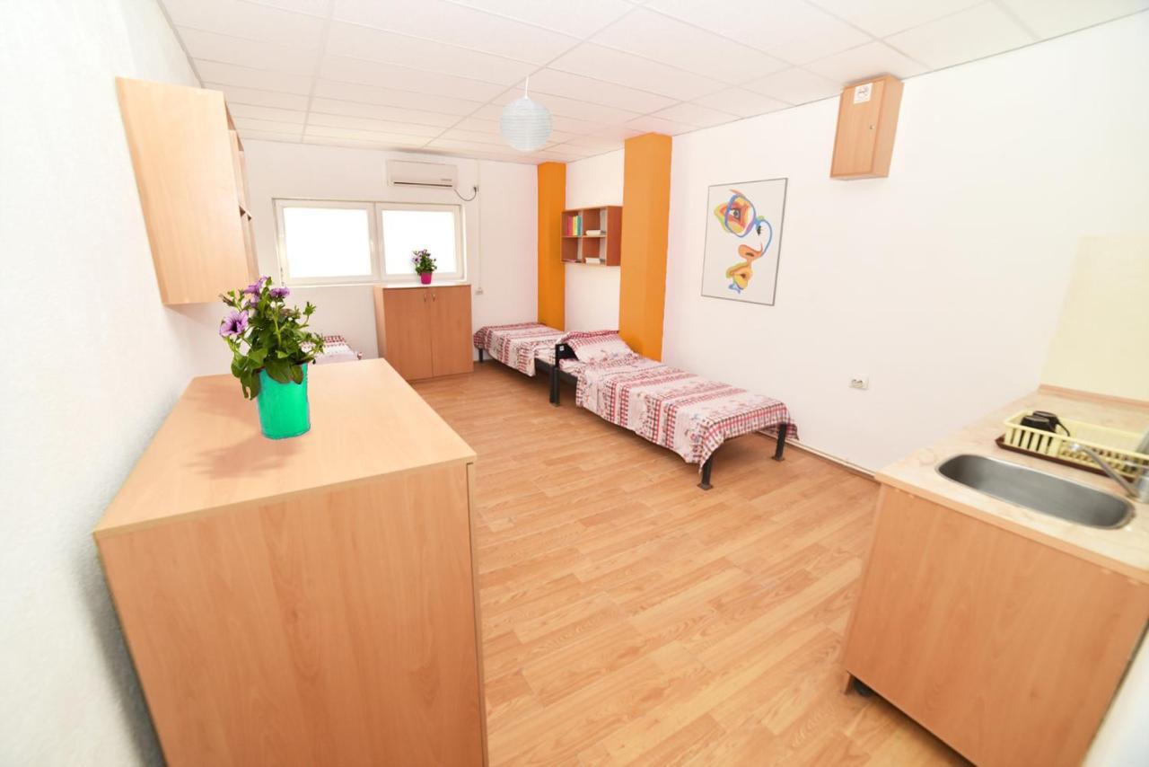 Hiljadnikov Apartments Штип Экстерьер фото